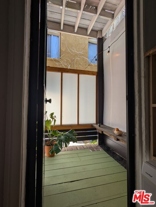 Building Photo - 246 Columbia Pl