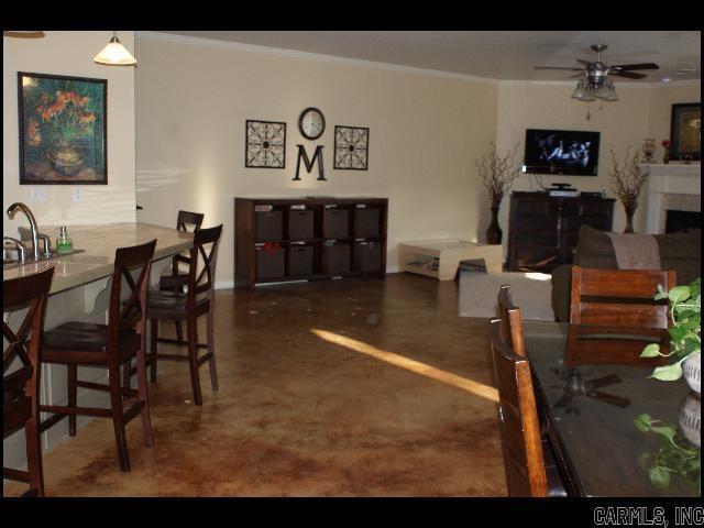 Building Photo - 7385 W Ridge Cir