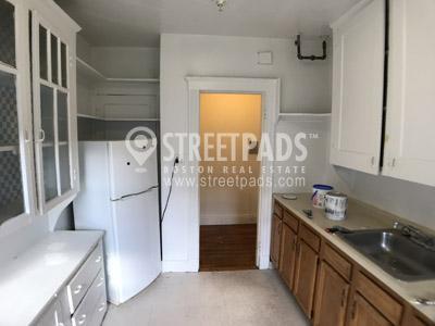 Building Photo - 2 bedroom in Boston MA 02135