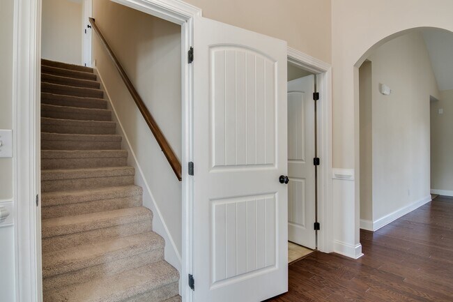 Building Photo - 3615 Penrith Dr