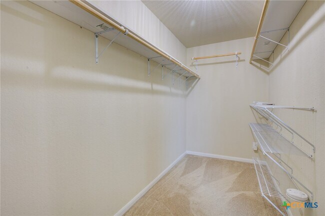 Building Photo - 775 Spectrum Dr