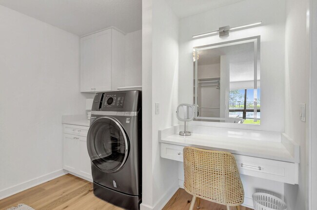 Building Photo - 334 Brackenwood Cir