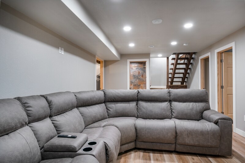 Building Photo - 24 Ranchette Dr