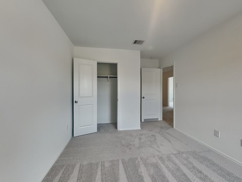 Building Photo - 27019 Breakaway Ln