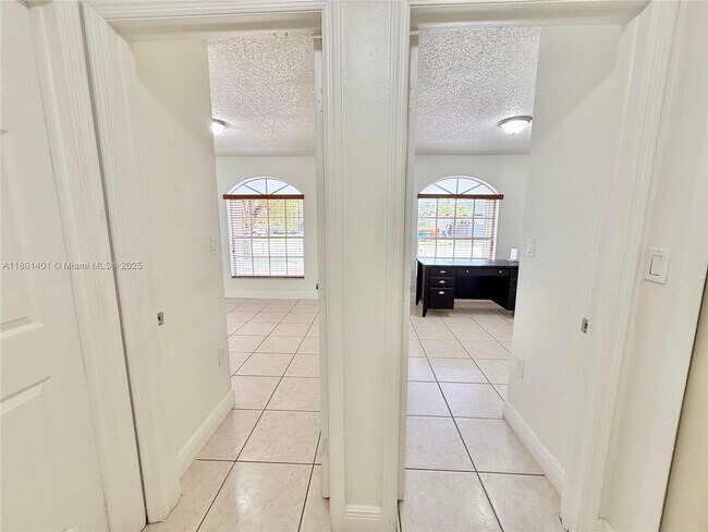 Building Photo - 13735 SW 157th St