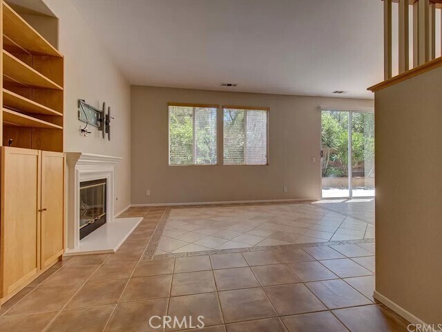 Building Photo - 28 Brookhollow