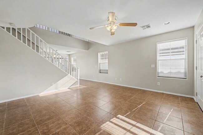 Building Photo - 15451 W Yucatan Dr