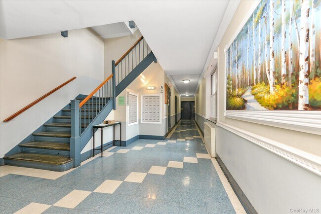 Building Photo - 99-41 64th Ave