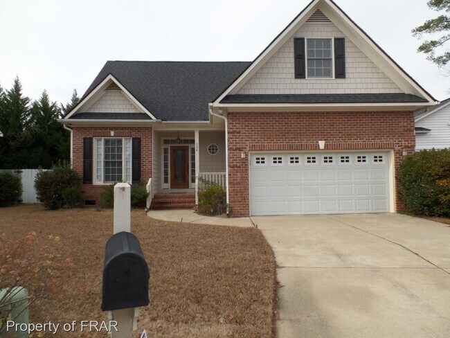 Building Photo - 124 Highgrove Ct