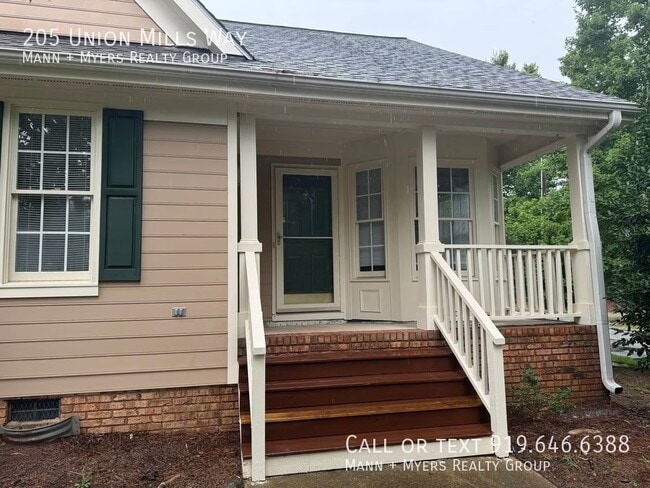 Building Photo - 205 Union Mills Way