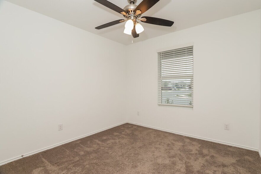 Building Photo - 6703 Morgan Cross