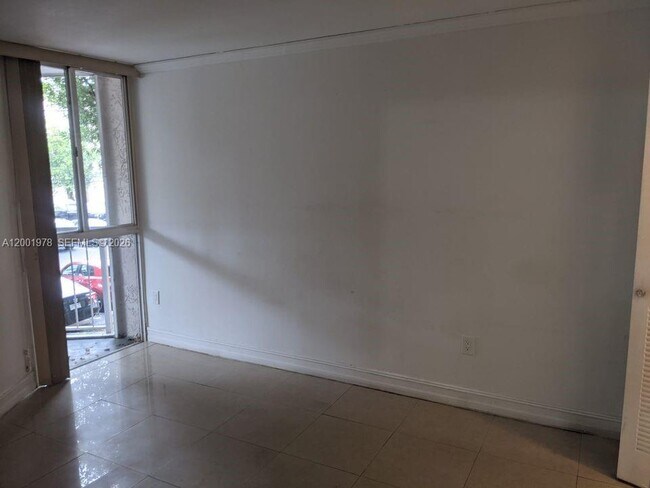 Building Photo - 7125 NW 186th St