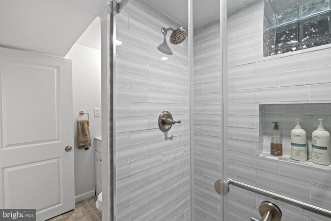 Building Photo - 4500 Eastway Ct