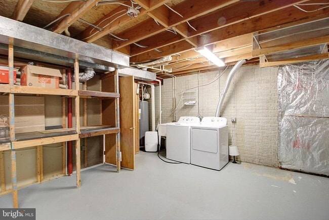 Building Photo - 101 S Oak Cliff Ct