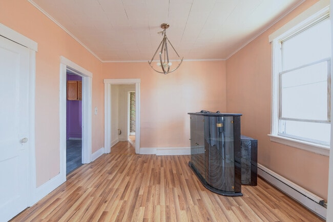 Building Photo - 1617 78th St