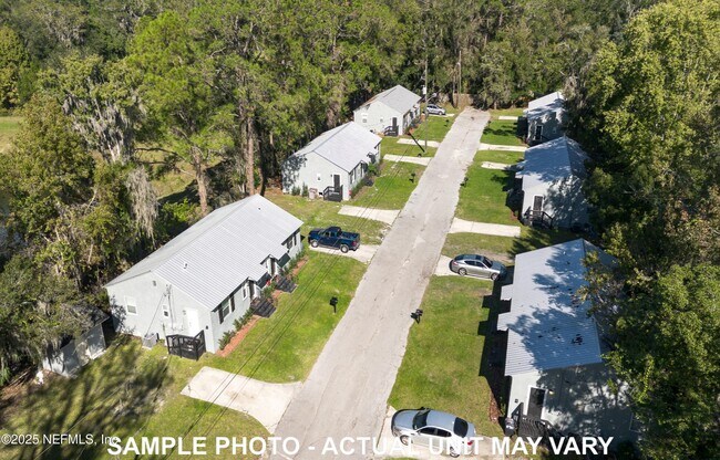 Building Photo - 5914 Wilmar Rd W