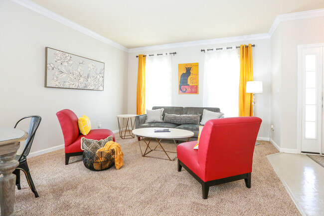 Entertain guests in the lively living room - 3024 Early Rise Ave