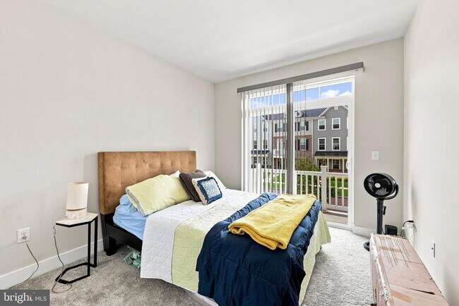 Building Photo - 4818 Franklin Cir