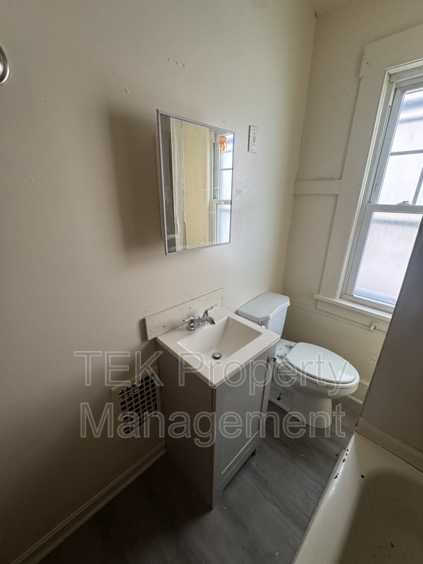 Building Photo - 472-474 Avenue D -NEW OWNER