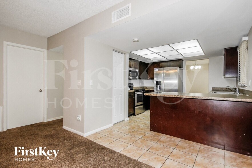 Building Photo - 3702 Greenford St