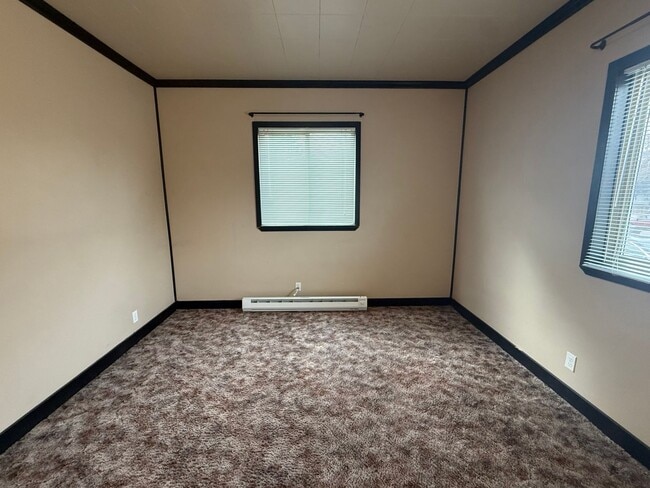 Building Photo - 309 N Emerson Ave