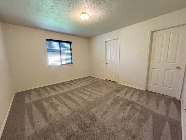 Building Photo - Charming Single-Level Home in Eagle with 3 Bedrooms and 2 Bathrooms! | $600 OFF FIRST MONTH'S RENT!!