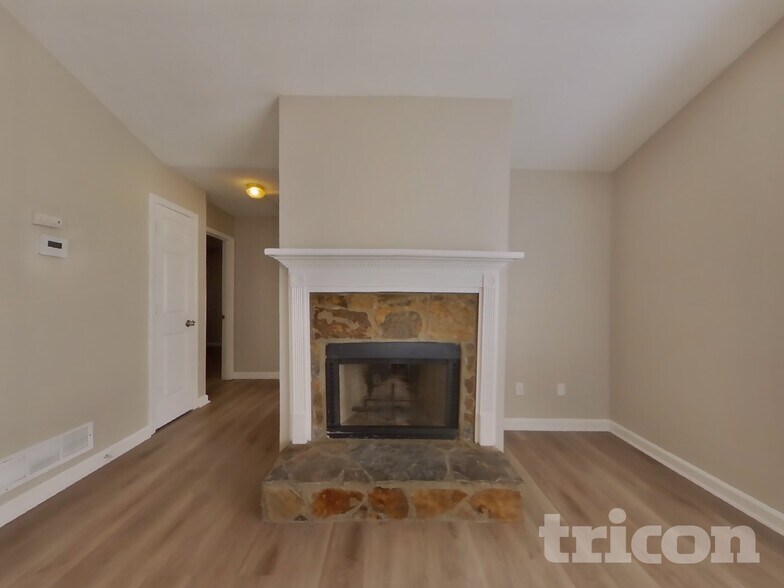 Building Photo - 2218 Alyssa Ct