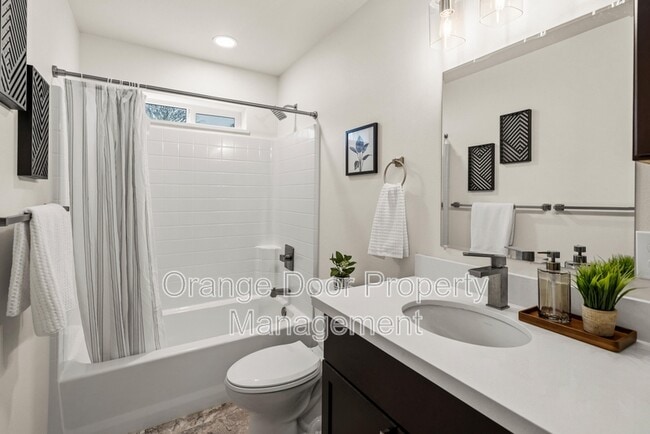 Building Photo - 3623 S J St