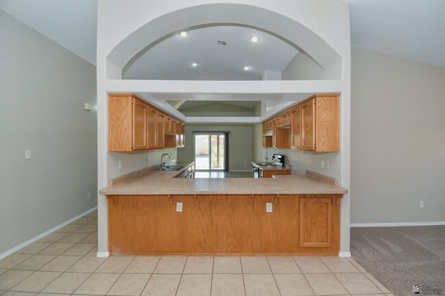 Building Photo - 1705 S 45th Dr