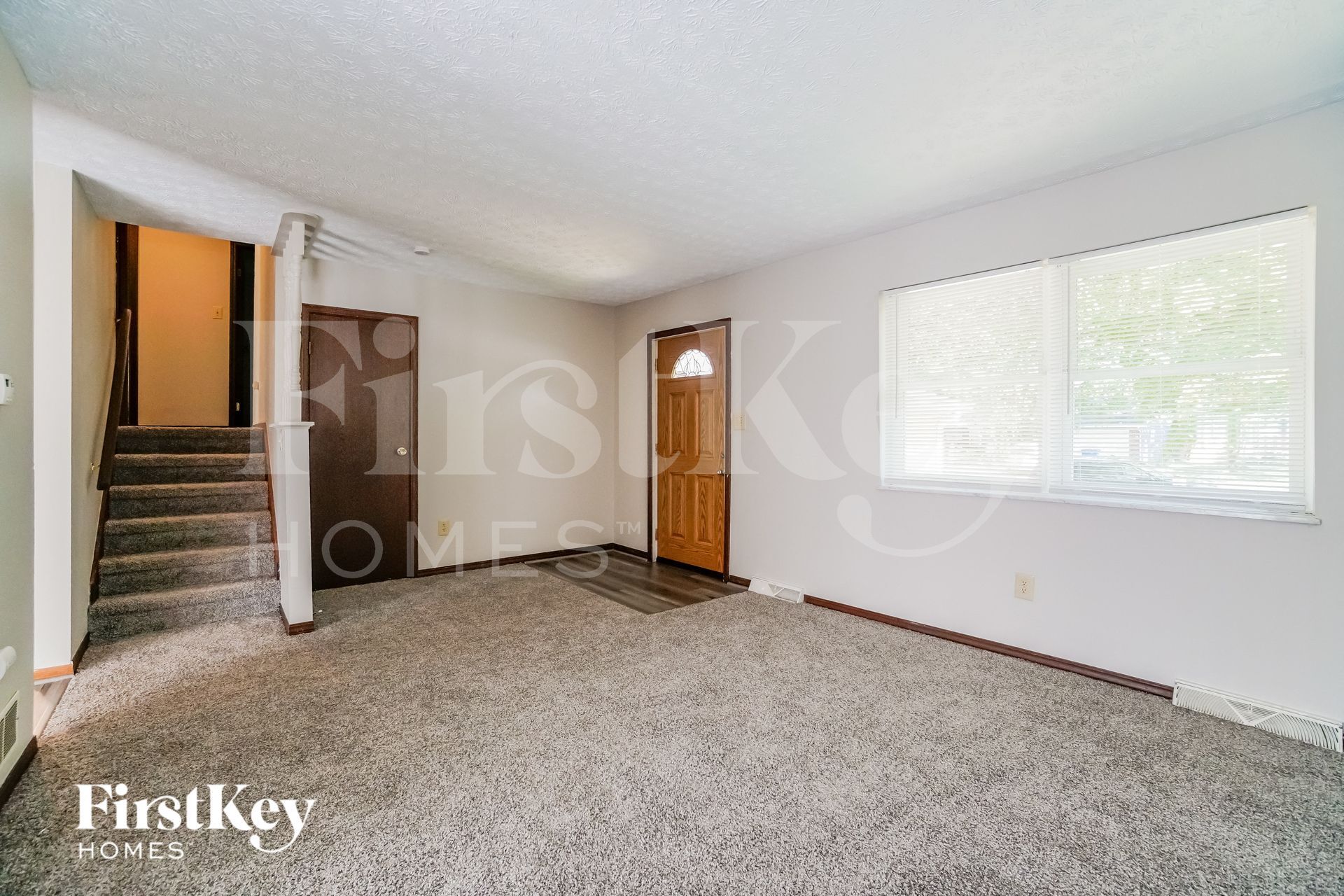 Building Photo - 627 Presidential Way