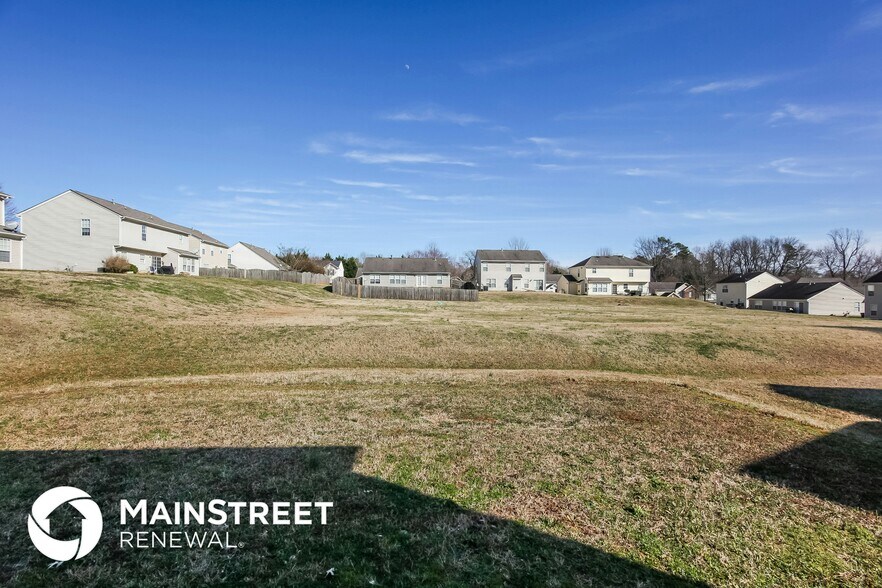 Building Photo - 3955 Thornaby Cir