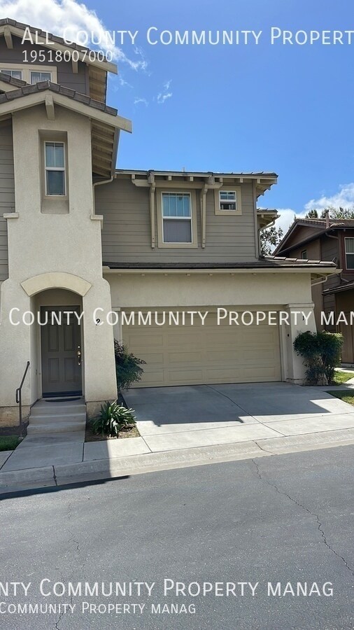 Building Photo - 24733 Ridgewalk St