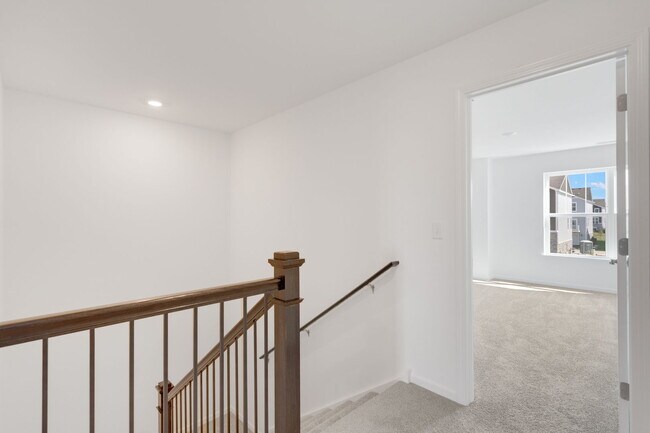 Building Photo - 25650 W Wakefield Dr