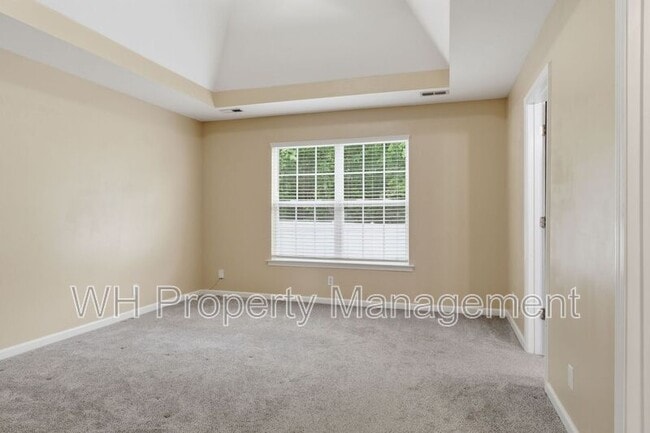 Building Photo - 572 Preakness Cir