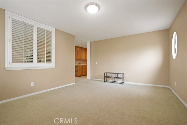 Building Photo - 823 Canterbury Ln