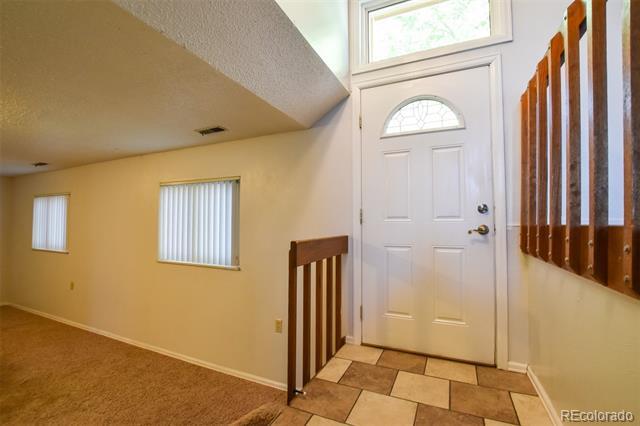 Building Photo - 4925 Hackamore Dr N