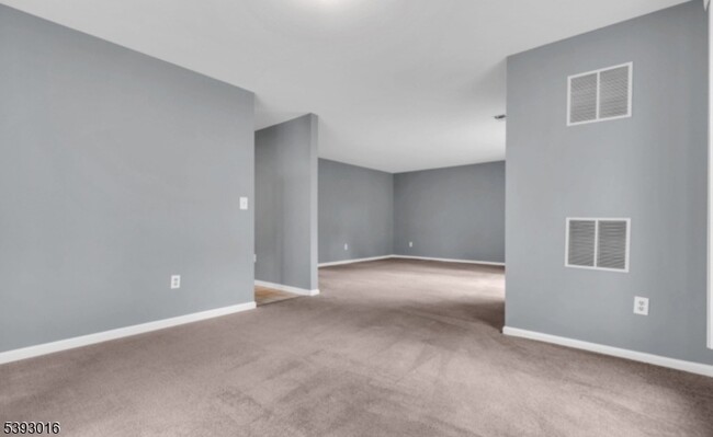 Building Photo - 321 Sparrow Ct