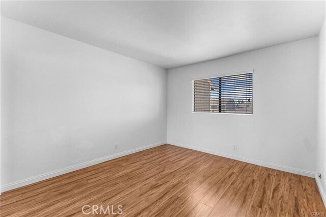 Building Photo - 5 Locust