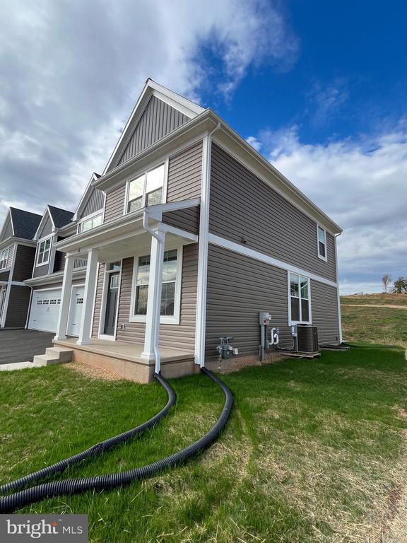 Building Photo - 14 Ringneck Cir