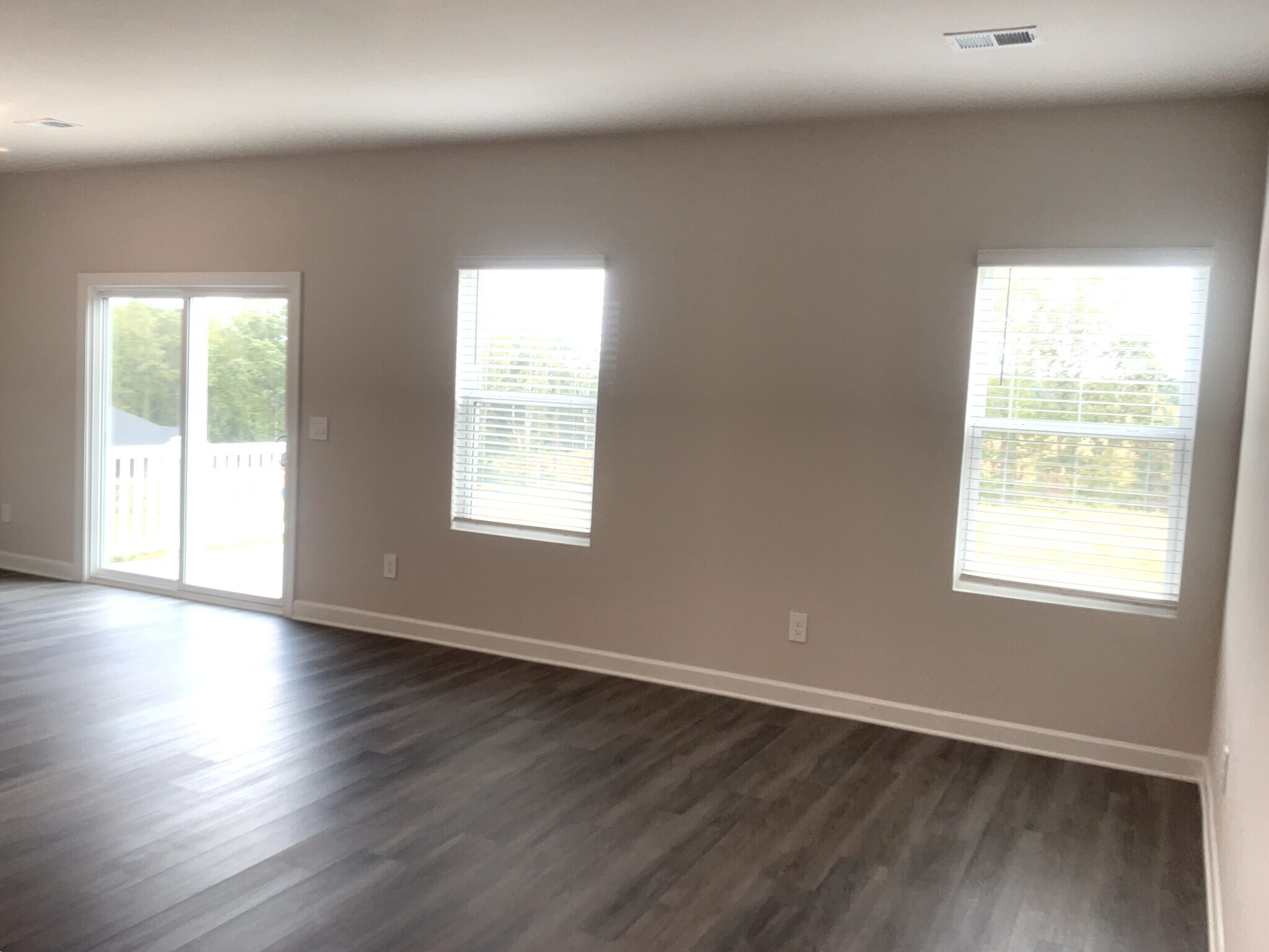 Building Photo - 1088 Appalachian Dr