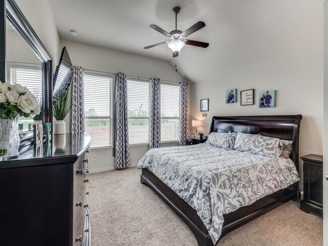 Building Photo - 9108 Bronze Meadow Dr