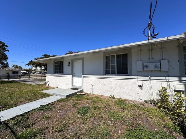 Building Photo - 1209 NE 136th Terrace