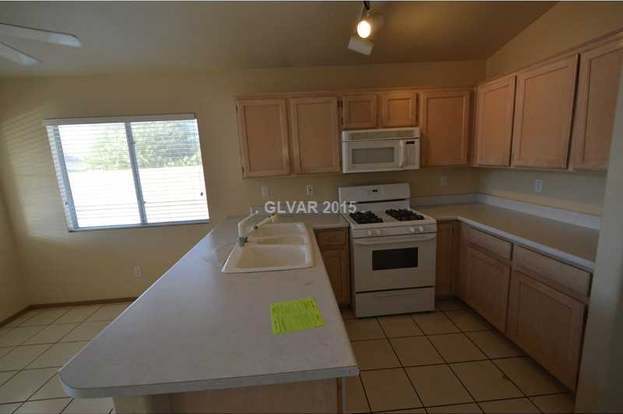 Building Photo - 2889 Dome Peak Ct