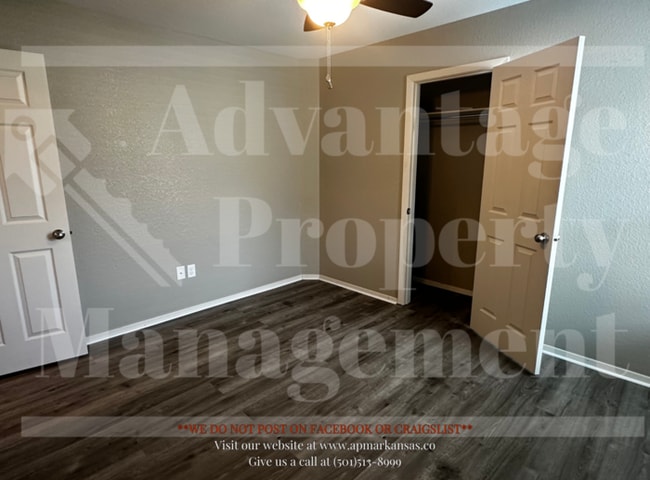 Building Photo - 3010 Alderwood Dr