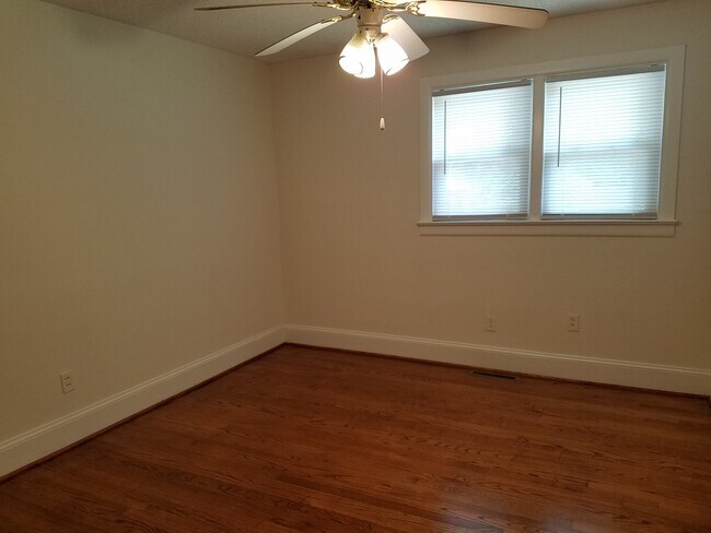 Bedroom #3. - 115 N Warren St