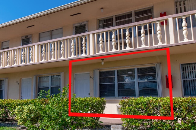 Building Photo - 246 Northampton M