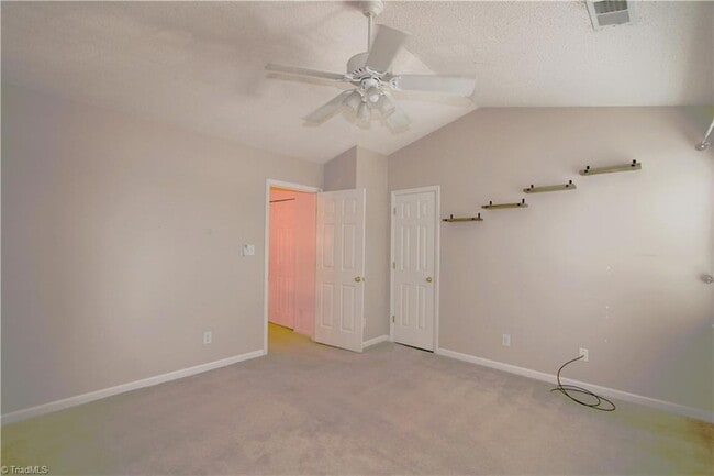 Building Photo - 24 Sidney Marie Ct