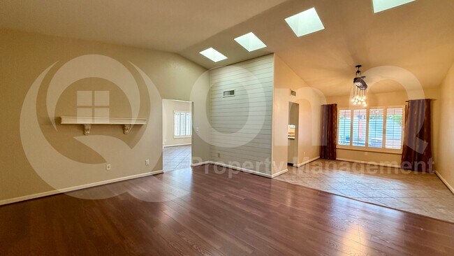 Building Photo - 3413 W Kristal Way