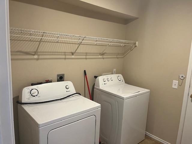 Building Photo - 11401 Hungry Horse Dr