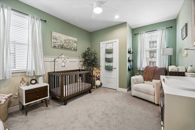 Building Photo - 2804 Grand Fountains Dr